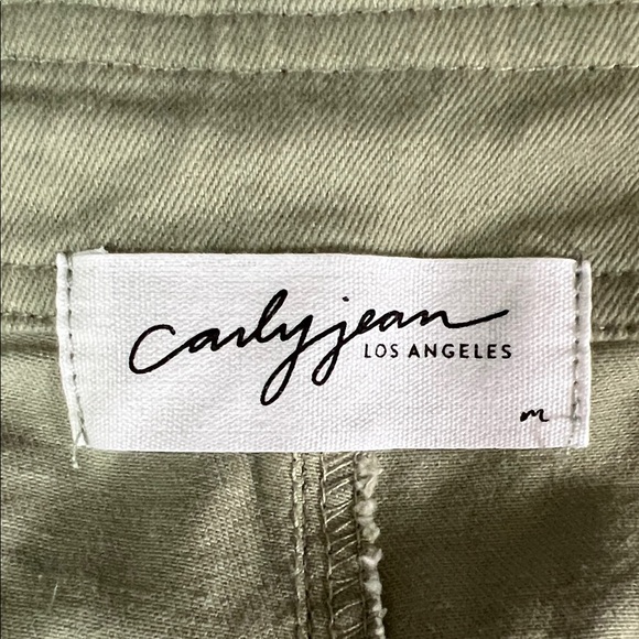 Women’s Olive Cargo Pants - Picture 3 of 3